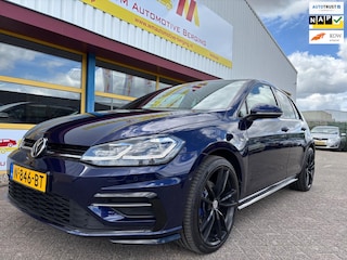 Volkswagen Golf 1.5 TSI DSG Highline Business 3X R-LINE