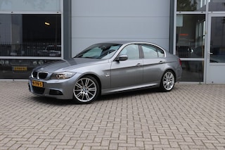 BMW 318I M-SPORT EDITION/BI-XENON/NAVI/CLIMA/CRUISE/BLUETOOTH