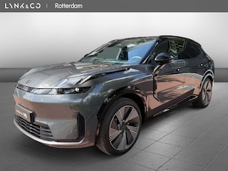 Lynk & Co 08 | MORE| DEMO | RIJKLAAR | STOELMASSAGE + VENTILATIE | 200KM ELEC
