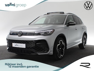 Volkswagen Tiguan 1.5 eTSI 150 pk DSG R-Line Edition | Panoramadak | Trekhaak | Achteruitrijcamera | Stoel-/stuurverwarming | 20 inch