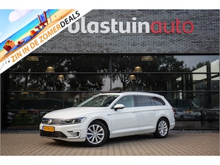 Volkswagen Passat Variant 1.4 TSI GTE Trekhaak, Panoramadak, Comfortstoelen, Stoelverwarming
