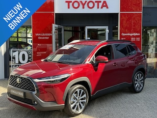 Toyota Corolla Cross Hybrid 140 Dynamic NIEUW UIT VOORRAAD LEVERBAAR! NAVI LED LM-VELGEN KEYLESS
