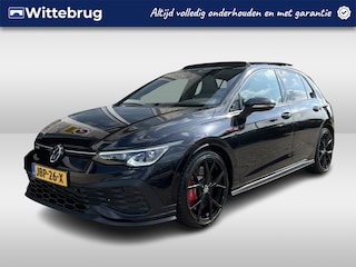Volkswagen Golf 2.0 TSI GTI Clubsport / AUTOMAAT/ 300 PK/ PANO/ LEER/ HARMAN KARDON/ ELEKTR STOEL/ STOEL VENTILATIE/ STOEL-STUUR VERWARM./ PARK. SENSOREN + CAMERA/ KEYLESS/ 3-ZONE CLIMA/ 19" LMV/ ADAPT. CRUISE/ RIJ-MODI/ APP-CON