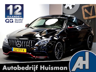 Mercedes-Benz Coupé 63 S Performance 375kW/510pk DCT7 NL-AUTO!! PANORAMADAK + BURMESTER + DISTRONIC + STOELKOELING-&VERWARMING + MULTIBEAM LED + HEAD-UP DISPLAY + KEYLESS ENTRY&GO + NAVI COMAND ONLINE + 360 CAMERA + PARKTRONIC V&A + 20" LM-VELGEN!!