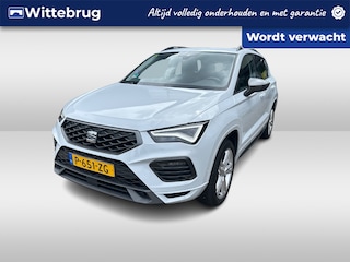 Seat Ateca 1.5 TSI FR Business Intense / Pano / Navigatie / App connect / Camera / Parkeersensoren V+A / Trekhaak / Climate controle / Stoelverwarming /