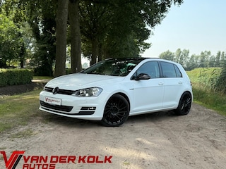 Volkswagen Golf 1.2 TSI CUP Edition 40 Panorama Xenon Climate