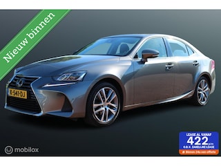 Lexus IS 300h Hybrid Business Line Pro, Navi, Stoelverwarming,Full Led, Pdc voor + achter + camera, 4 nieuwe banden