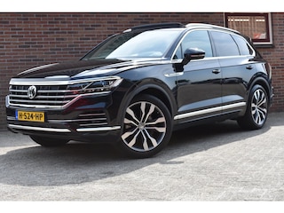 Volkswagen Touareg 3.0 TDI R-Line '19 Pano LED Leder Clima Navi Cruise
