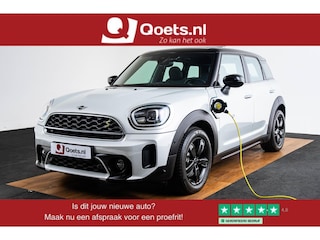 Mini Countryman 2.0 Cooper S E ALL4 ALL4 Panoramadak - Head up - Parking/Driving Assistant - Comfort acces - Cruise control - Elektrisch verwarmbare voorstoelen - Elektrische Achterklep - Elektrisch inklapbare buitenspiegels -