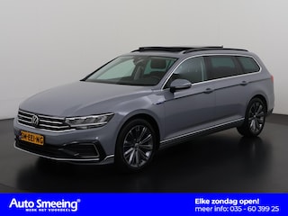 Volkswagen Passat Variant 1.4 TSI PHEV GTE | DCC Adaptief | Trekhaak | Head Up | Panoramadak | Zondag Open!
