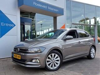 Volkswagen Polo 1.0 TSI 95pk Highline Executive-Pack 5-Deurs | Navi | Apple Carplay+Android Auto | Clima | Adap.Cruise | Sfeerverlichting | Pdc V+A | Licht+Regensensor | Privacy Glass | 16''lm