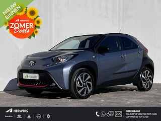 Toyota Aygo 1.0 VVT-i MT Pulse / Dealer onderhouden / Achteruitrijcamera / Adaptieve CC / Parkeersensoren V+A / 17" LM wielen / Climate control / Navigatie via Apple Carplay Android /