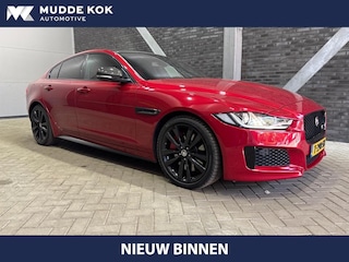Jaguar XE 3.0 S | Leder | Meridian Sound | Stoel+Stuurverwarming | Dodehoekdetectie | PDC V+A |