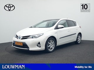 Toyota Auris 1.8 Hybrid Lease