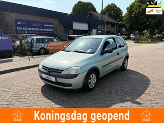 Opel Corsa 1.2-16V NIEUWE APK!