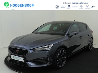 Cupra Leon 1.4 e-Hybrid VZ Performance | Adaptieve demping | Stoel- en stuurwielverwarming | Navigatie | Dodehoek detectie | Keyless | Achteruitrijcamera | 3-zone airco |