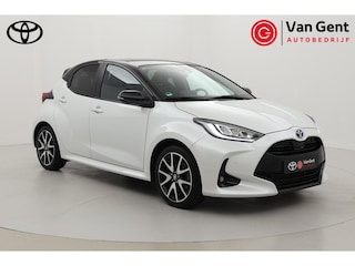 Toyota Yaris 1.5 Hybrid Executive | Panoramadak | Apple Carplay / Android Auto | Dodehoek detectie | Head-up display | Stoelverwarming | Parkeersensoren voor/achter | 17 inch