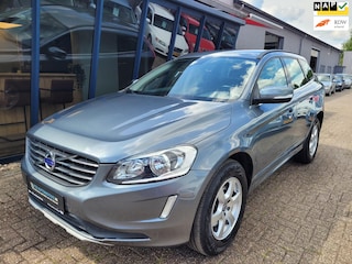 Volvo XC60 2.0 T5 AWD Momentum NAVI / LEER / TREKHAAK
