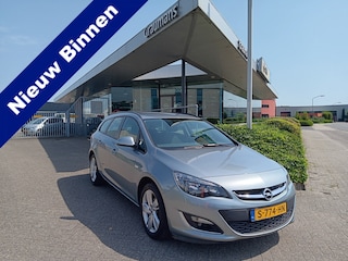 Opel Astra Sports Tourer 1.4 Design Edition, Airco, 17" LMV etc. incl. 12 maanden BOVAG garantie
