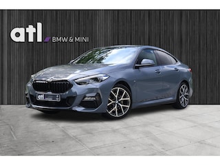 BMW 2-serie High Executive M-Sportpakket, Afneembare Trekhaak, Stuurwielverwarming, Sportstoelen, Harman Kardon, Parkeerhulpsysteem, Comfortpakket, DAB, Stoelverwarming, Shadowline, M-Sportbesturing, Inklapbare Spiegels, etc.