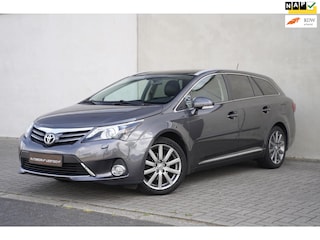 Toyota Avensis Wagon 1.8 VVTi Executive, Automaat, Leder, Trekhaak