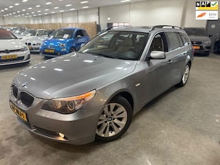 BMW 5-serie Touring 530i Executive / PANORAMADAK / AUTOMAAT / MULTIMEDIA-NAVI