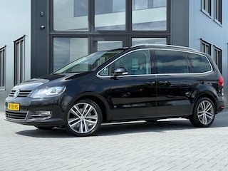 Volkswagen Sharan 2.0 TSI Highline 7p. Leer | Full option| Trekhaak | Nwe beurt & APK