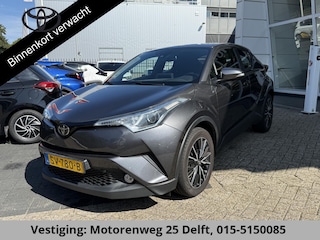 Toyota C-HR 116 PK DYNAMIC URBAN NAVI 1e EIG GARANTIE 6-2028 ! LMV.CLIMA. ADAPTIEF CRUISE CONTROL . KEYLESS ENTRY . ELEKTRISCHE INKLAPBARE SPIEGELS .