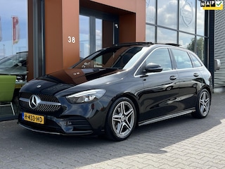 Mercedes-Benz B-klasse 180 AMG|Automaat|LED|Pano|Carplay|PDC
