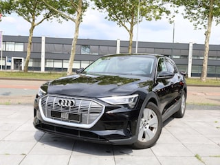 Audi e-Tron 50 quattro 71 kWh 230KW | Keyless Go & Entry | Elektrische kofferklep | Virtual | Carplay | Getint Glas | 19"Inch |