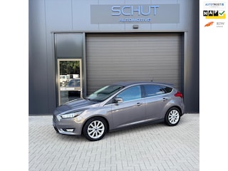 Ford Focus 125pk Titanium CAMERA | CLIMA | NAVI | STUURVERWARMING | APP | STOELVERWARMING | PDC