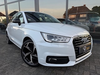 Audi A1 SPORTBACK 1.0 TFSI Adrenalin