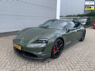 Porsche Taycan 79 kWh ORG.NED / PANORAMADAK / SPORTCHRONO / LUCHTVERING / PTS / BTW / CAMERA / CARPLAY / 20INCH