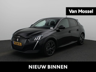 Peugeot 208 1.2 PureTech GT Pack | Achteruitrijcamera | Navigatie | Apple Carplay | Climate Control | Cruise Control | Stoelverwarming |