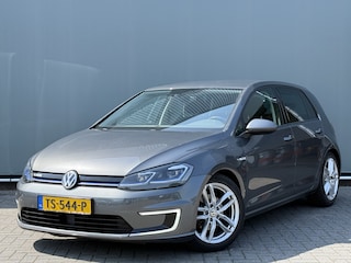 Volkswagen Golf BWJ 2018 136 PK e-Golf CLIMA / NAVI / CRUISE / BLUETOOTH / PRIV. GLAS / APPLE CARP. / ANDROID AUT. / PDC / MULTIFUNCT. STUUR / LMV
