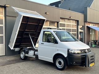 Volkswagen Transporter 2.0 TDI L1H1 Pick up Kipper open laadbak Airco Trekhaak 2500kg 1e eigenaar 3-Persoons Kieper Nido voorbereiding P-up Doka Pritsche Ahk 2200kg Euro 5