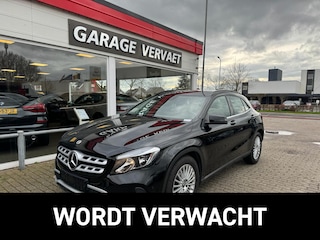 Mercedes-Benz GLA 180 Business Solution