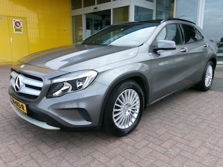 Mercedes-Benz GLA 200 AUTOMAAT, CRUISE.CONTR., PANORAMADAK, LEER
