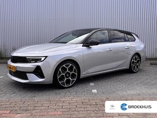 Opel Astra Sports Tourer 1.2 Level 4 Ultimate 130PK Automaat | Full Option | Afneembare Trekhaak | Panorama Dak | Rondom Zicht Camera | AGR-Comfortstoel | Adaptieve Cruise Control | Premium Audio | Winterpakket | Elektrische Achterklep