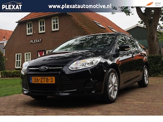 Ford Focus Wagon 1.0 EcoBoost Trend | Navigatie | Airco | Volledige Historie | Lichtmetaal | Cruise control | Parkeersensoren |