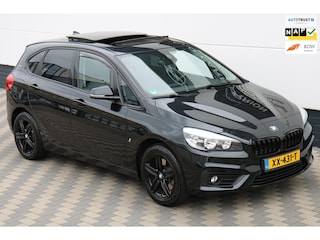 BMW 2-serie Tourer 225xe High Executive zeer luxe !!!