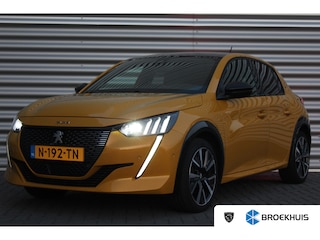 Peugeot 208 1.2 PURETECH 100PK GT PACK / NAVI / LEDER / CLIMA / PDC / 17" LMV / CAMERA / KEYLESS / FULL-LED / 1E EIGENAAR / NIEUWSTAAT !!