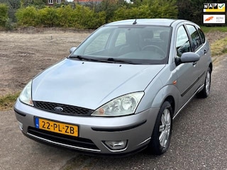 Ford Focus 1.6-16V Futura 5-Drs ECC Audio-CD/Navigatie Getint glas Leder Electric pakket ABS LMV 15" Dealeronderhoud Nieuwe Apk!