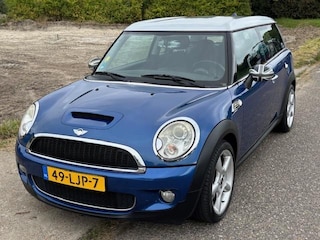 Mini Clubman 1.6 Cooper S ECC Audio/CD Electric pakket Cruisecontrol ABS Sportstoelen Leder/Stof Dealeronderhoud Nieuwe Apk!