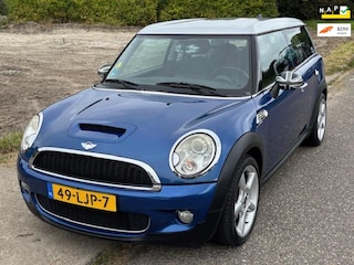 Mini Clubman 1.6 Cooper S ECC Audio/CD Electric pakket Cruisecontrol ABS Sportstoelen Leder/Stof Dealeronderhoud Nieuwe Apk!