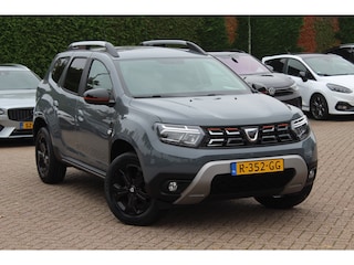 Dacia Duster 1.0 TCe 100 Bi-Fuel Journey / Full option! / Trekhaak / Camera / Half leder / 17'' / Keyless / Navigatie / DAB / Stoelverwarming / Cruise Control