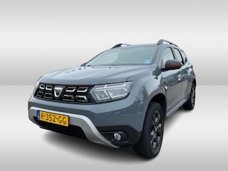 Dacia Duster 1.0 TCe 100 Bi-Fuel Journey / Full option! / Trekhaak / Camera / Half leder / 17'' / Keyless / Navigatie / DAB / Stoelverwarming / Cruise Control