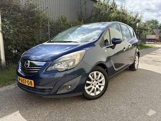 Opel Meriva 1.4 Turbo Cosmo / AIRCO / CRUISE