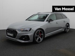 Audi A4 Avant 2.9 TFSI Quattro 450 PK | RS | Automaat | Panoramadak | B&O | Navigatie | Head-up display | Camera | RS-sportuitlaatsysteem | RS-designpakket rood | RS comfort pakket | LED Matrix | Apple Carplay | Android Auto | Stoelverwarming |