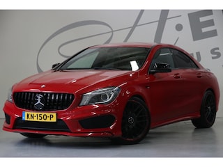 Mercedes-Benz CLA 180/ AMG-styling/ Nightpakket/ Navigatie